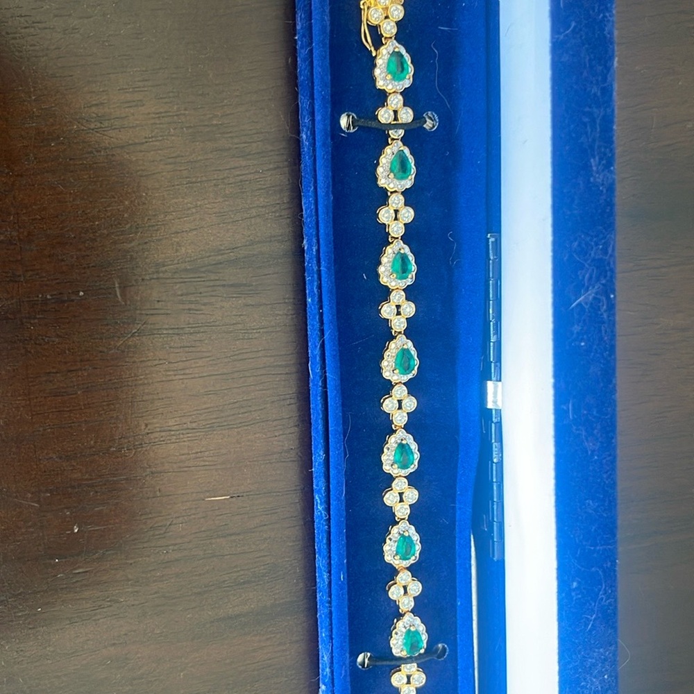 Camrose and Kross Jacqueline Kennedy Emerald Bracelet